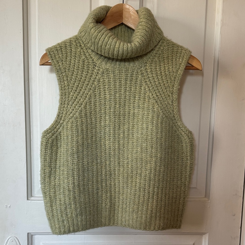 Light Green Sleeveless Turtleneck Sweater